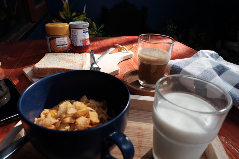 Food & Drinks 5, Here to Stay Hostel, Don Muang