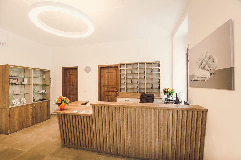 Public Area 3, King's Residence, Praha 7