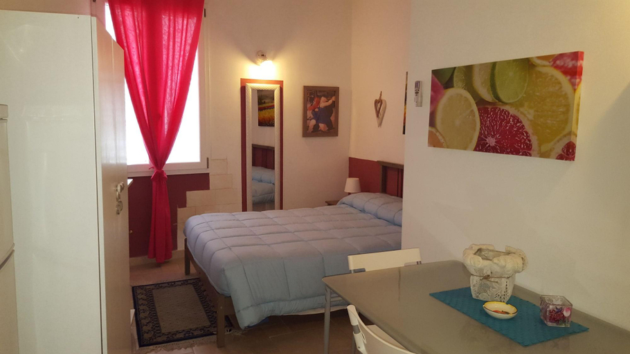 Bedroom 3, Casa Nave, Bari