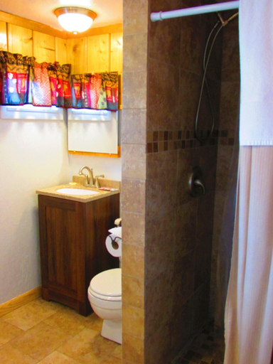 Bathroom 4, Chinook Winds Motel, Fremont