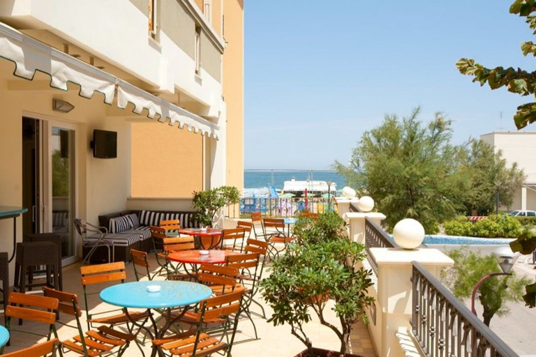 Others 5, Hotel Merano, Rimini