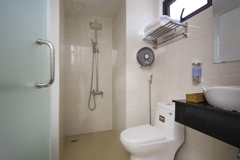 Bathroom 4, Love Hotel, Nha Trang