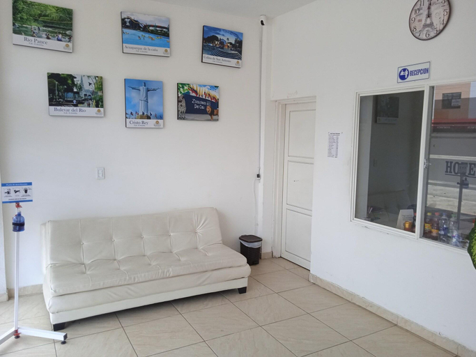 Public Area 3, Ayenda Paraiso Chipichape, Santiago de Cali
