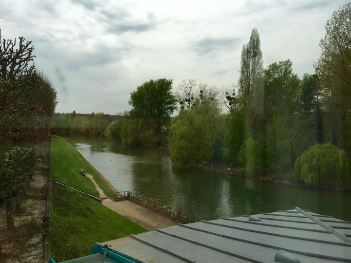 Sport & Beauty 2, Hotel Restaurant L'Esturgeon, Yvelines
