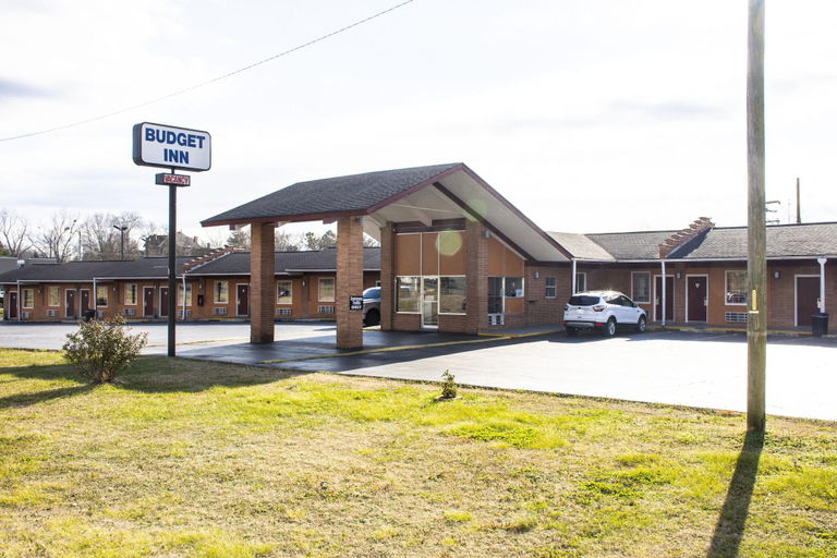 Exterior & Views 2, Budget Inn Carthage, Smith