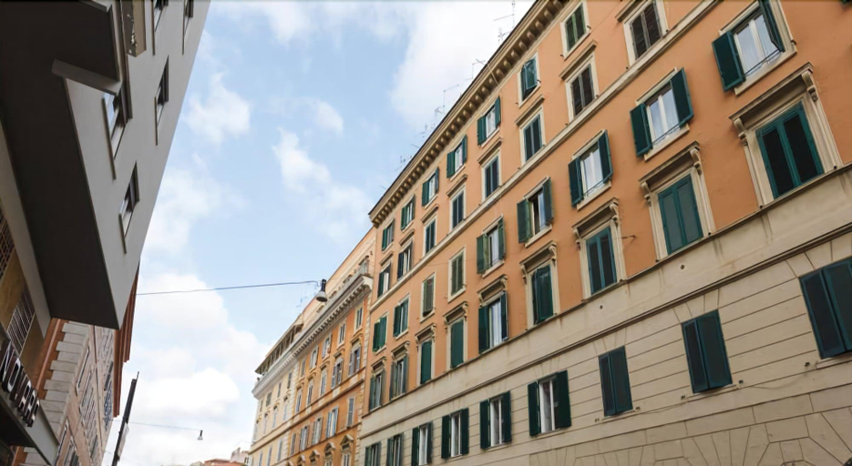 Exterior & Views 2, Rhome 19, Rome