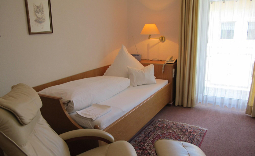 Bedroom 2, Hotel Germania, Unterallgäu