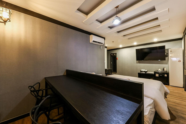 Bedroom 3, Ing Hotel, Daedeok