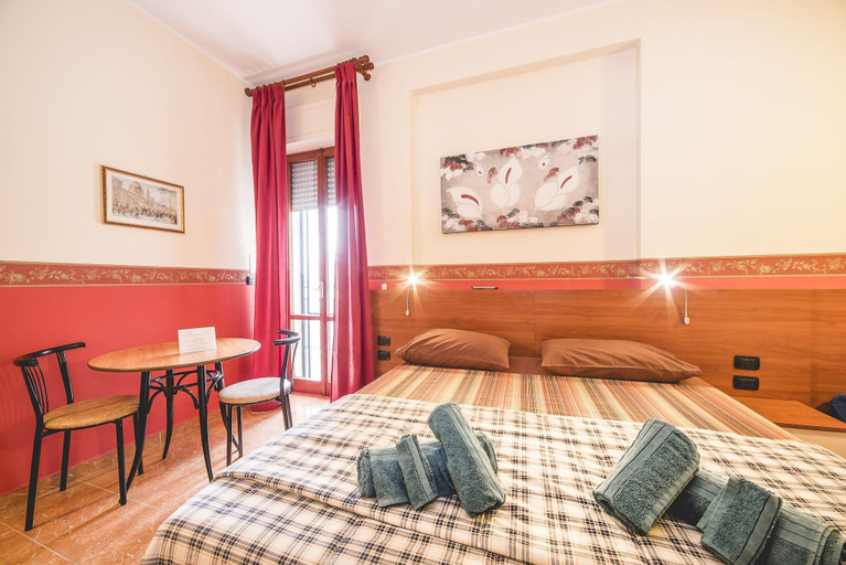 Bedroom 3, Aurora Rooms, Lecce