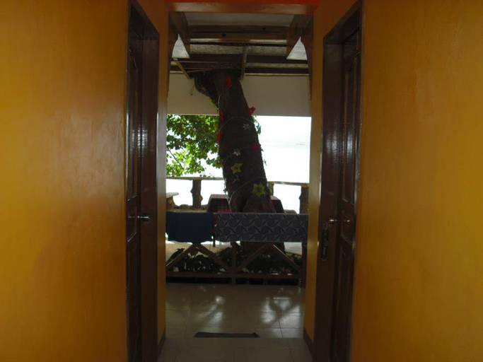 Public Area 2, La Casa Teresa Beach Resort, El Nido