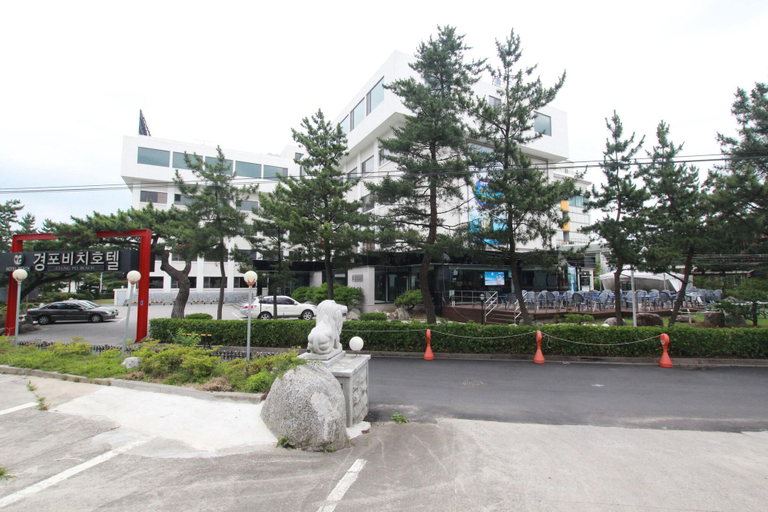 Exterior & Views 2, Gyeongpo Beach Hotel, Gangneung