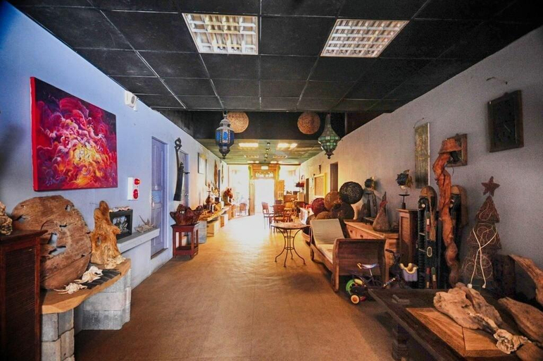 Food & Drinks 5, Kenting South Island Guesthouse, Pingtung