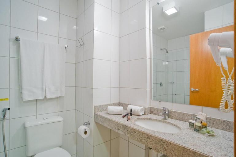 Bathroom 4, Interclass Florianópolis, Florianopolis