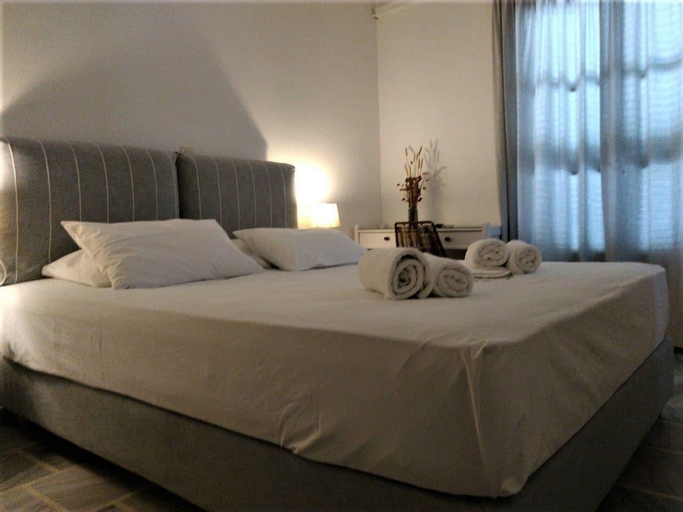 Bedroom 3, Despina's Mare, South Aegean