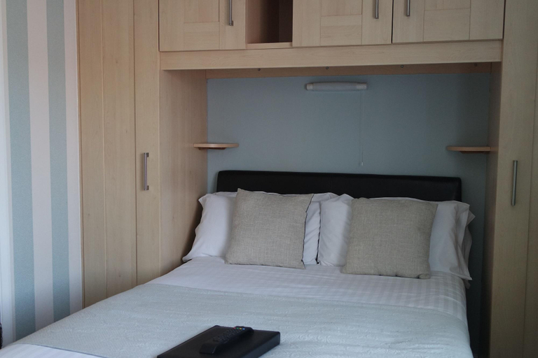 Bedroom 3, Gable End Hotel, Norfolk