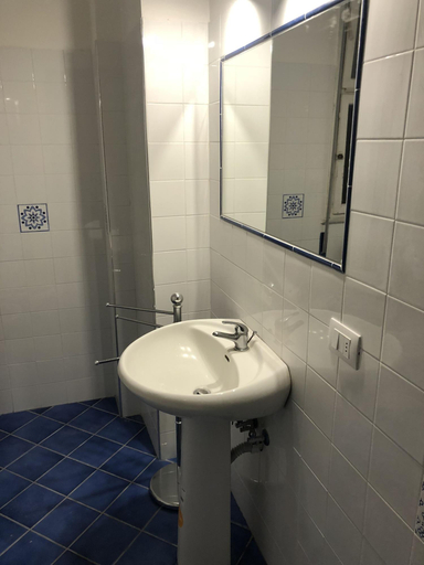 Bathroom 5, Etnea glamour house, Catania