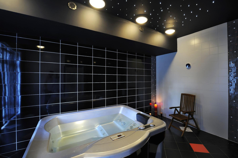 Bathroom 5, Hotel Solisko, Poprad