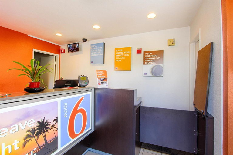 Public Area 3, Motel 6 La Mesa, CA - San Diego, San Diego