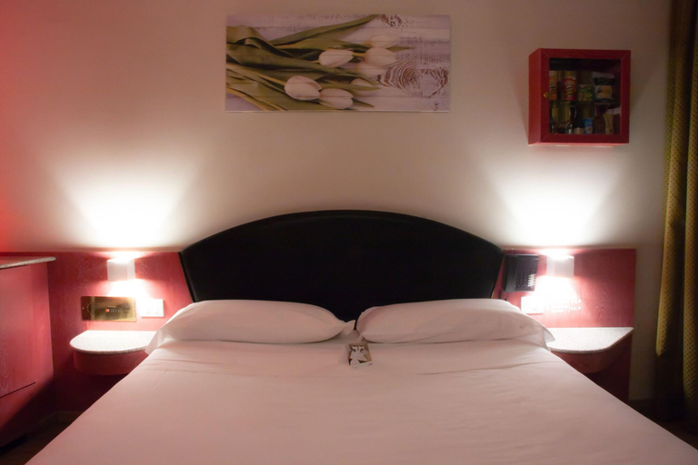 Bedroom 3, Hotel Motel 2000, Milano