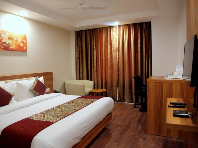 Bedroom, Hotel Le Roi Jammu, Jammu