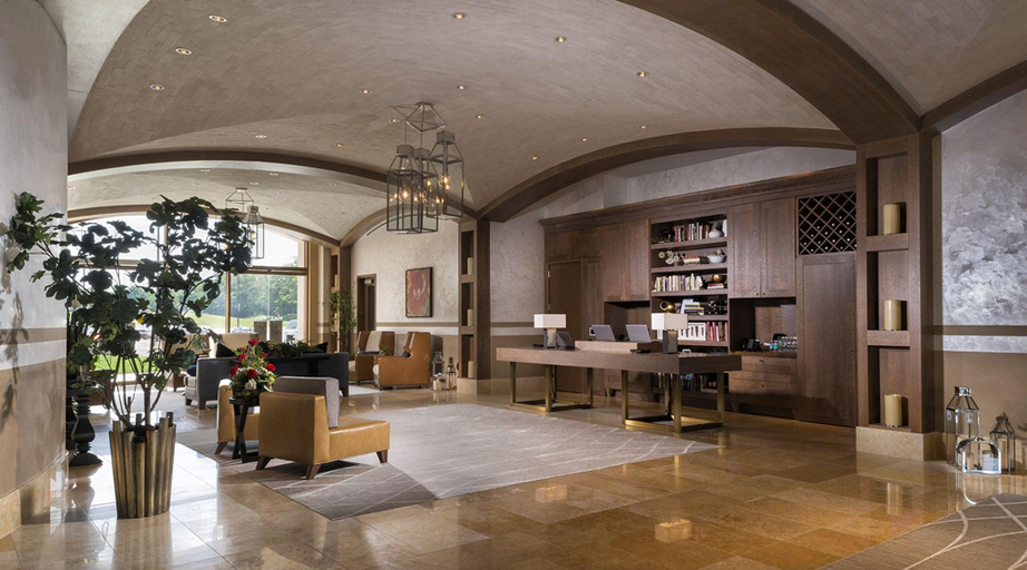 Public Area 3, del Lago Resort & Casino, Seneca