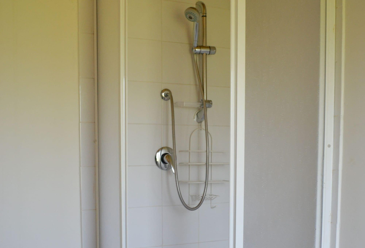 Bathroom 5, Benvenuti Nel Sud, Salerno