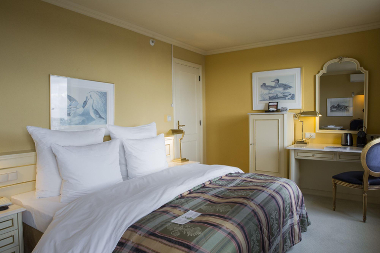 Bedroom 3, The Historic Huis ter Duin, Noordwijk