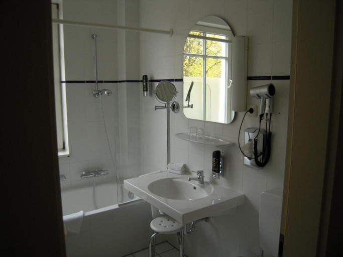 Bathroom 5, Landgasthof Pleister Mühle, Münster
