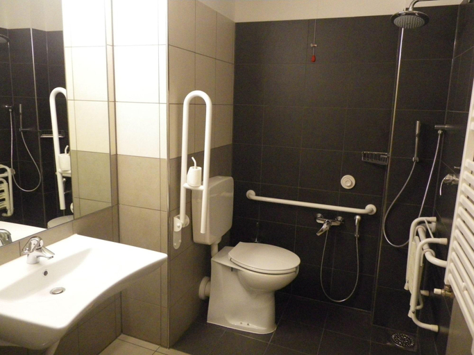 Bathroom 5, Sail Home - Apartments for Wind Lovers, Brescia