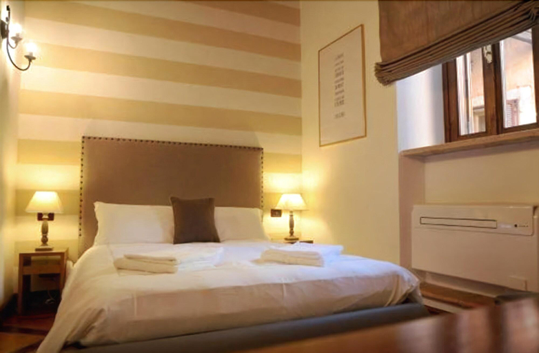 Bedroom 3, Al Palazzetto B&B, Rome