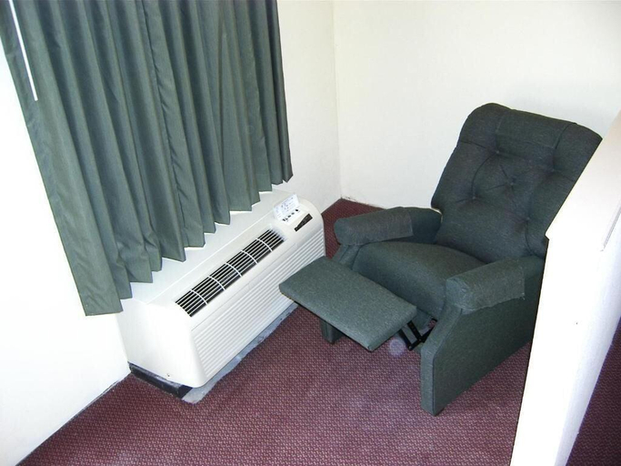 Public Area 2, Rodeway Inn, Sumter