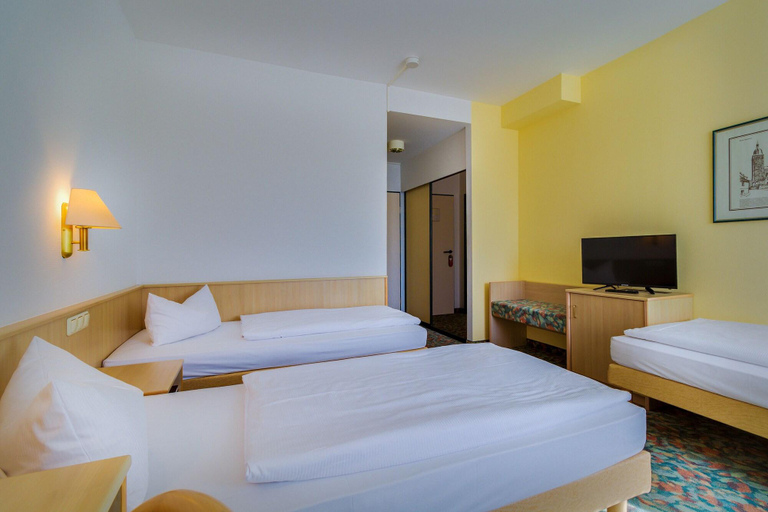 Bedroom 4, Hotel Astor in Altenburg, Altenburger Land