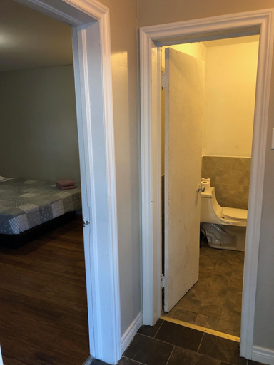 Bathroom 4, Beachfront at Beach1 Motel, Lake Hurron