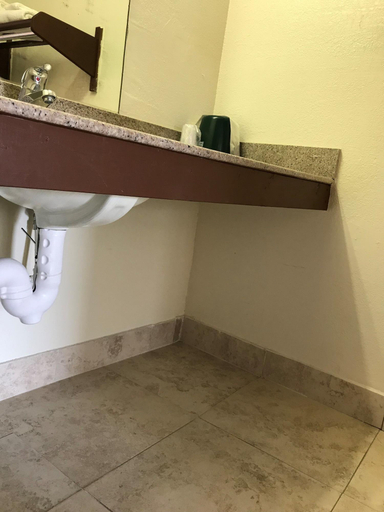 Bathroom 5, Sunrise Inn, Manatee