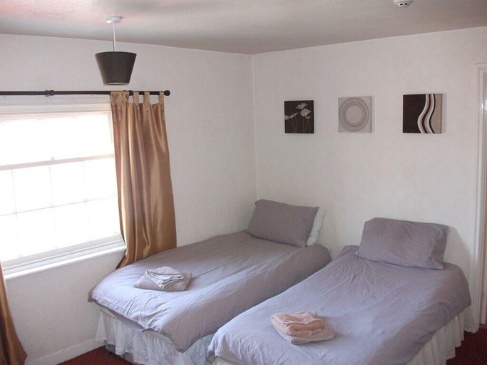 Bedroom 5, Three Tuns Hotel, North Yorkshire