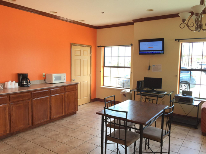 Public Area 2, Boca Chica Inn & Suites Brownsville, Cameron