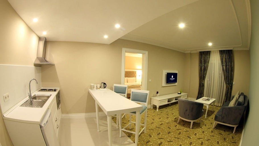 Bathroom 5, Luxor Garden Hotel, Izmit