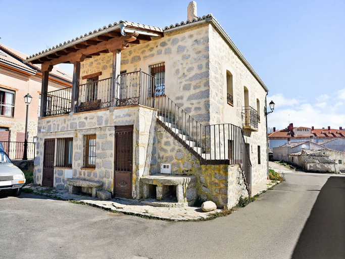 Exterior & Views 2, Hostal la Colmena, Ávila