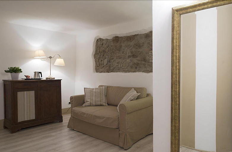 Bedroom 3, Borgo Vistalago, Roma