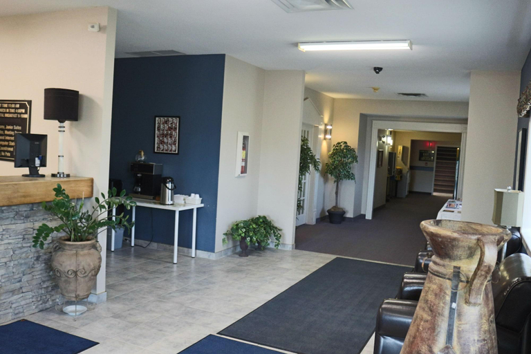Public Area, R & R Inn & Suites, Division No. 10