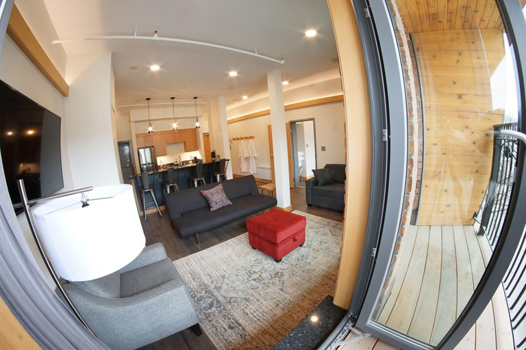 Public Area 2, Savoy Hotel, Central Kootenay