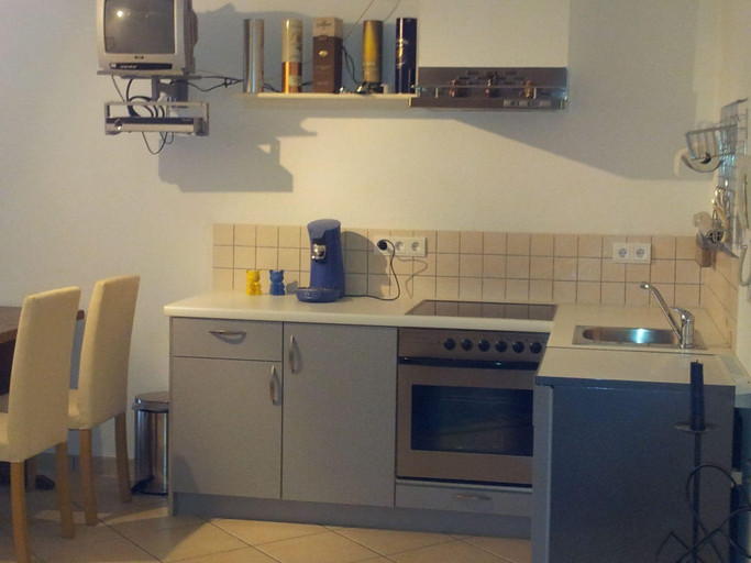 Bedroom 4, Hotel Wippertal, Salzlandkreis