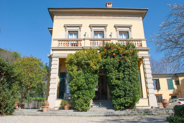 Dimora Salviati, Florence