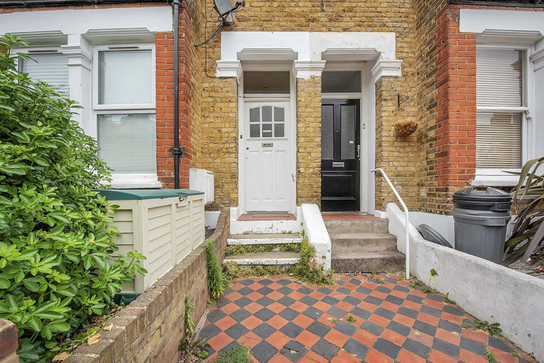 Exterior & Views, Finding My Palace in Tooting, London