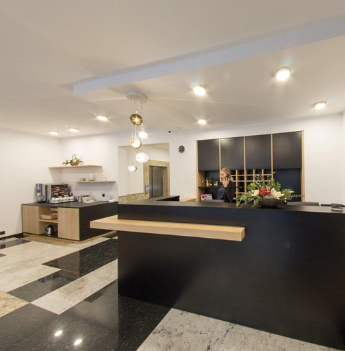 Public Area 2, Hotel Valcha, Praha 6