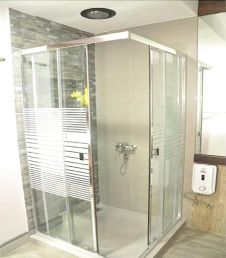 Bathroom 5, Casa Verde Hotel & Events Center, Imus