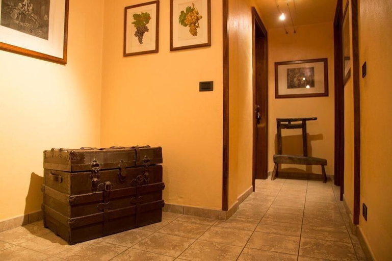 Public Area 2, Hotel Ristorante Sasso, Verona