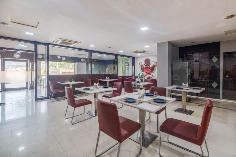 Food & Drinks 4, Hotel Mint Riva near IKEA, Hyderabad