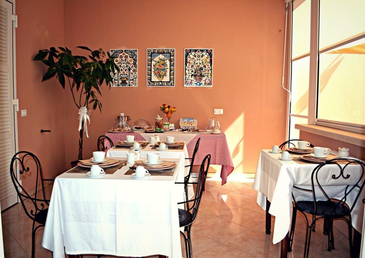 Food & Drinks 5, Tenuta Arate, Lecce
