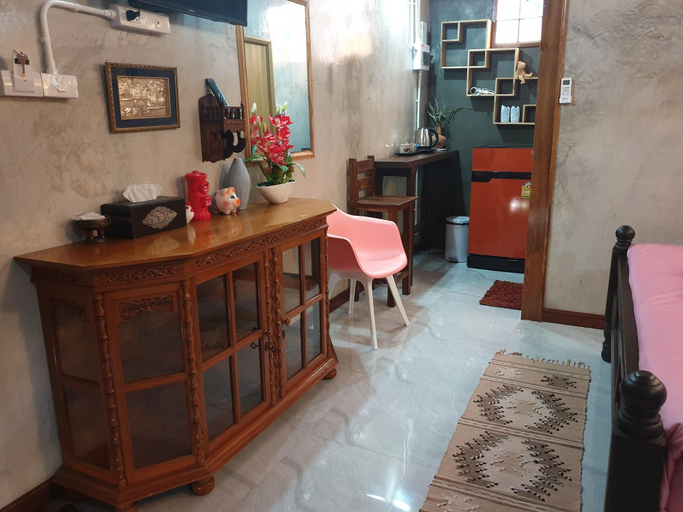 Public Area 2, Kanecha's Home, Muang Lampang